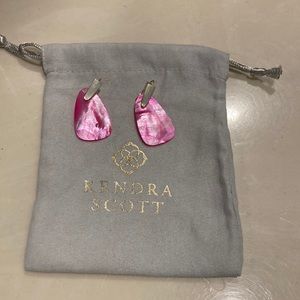 Hot pink Kendra Scott